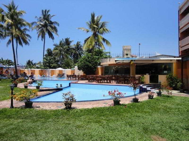 Paradise Beach Hotel Negombo Exterior foto